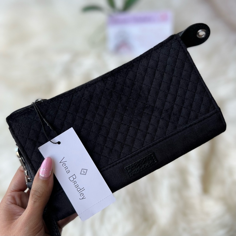 ✨ NWT Vera Bradley Iconic Slim Wristlet Faux Leather Trim